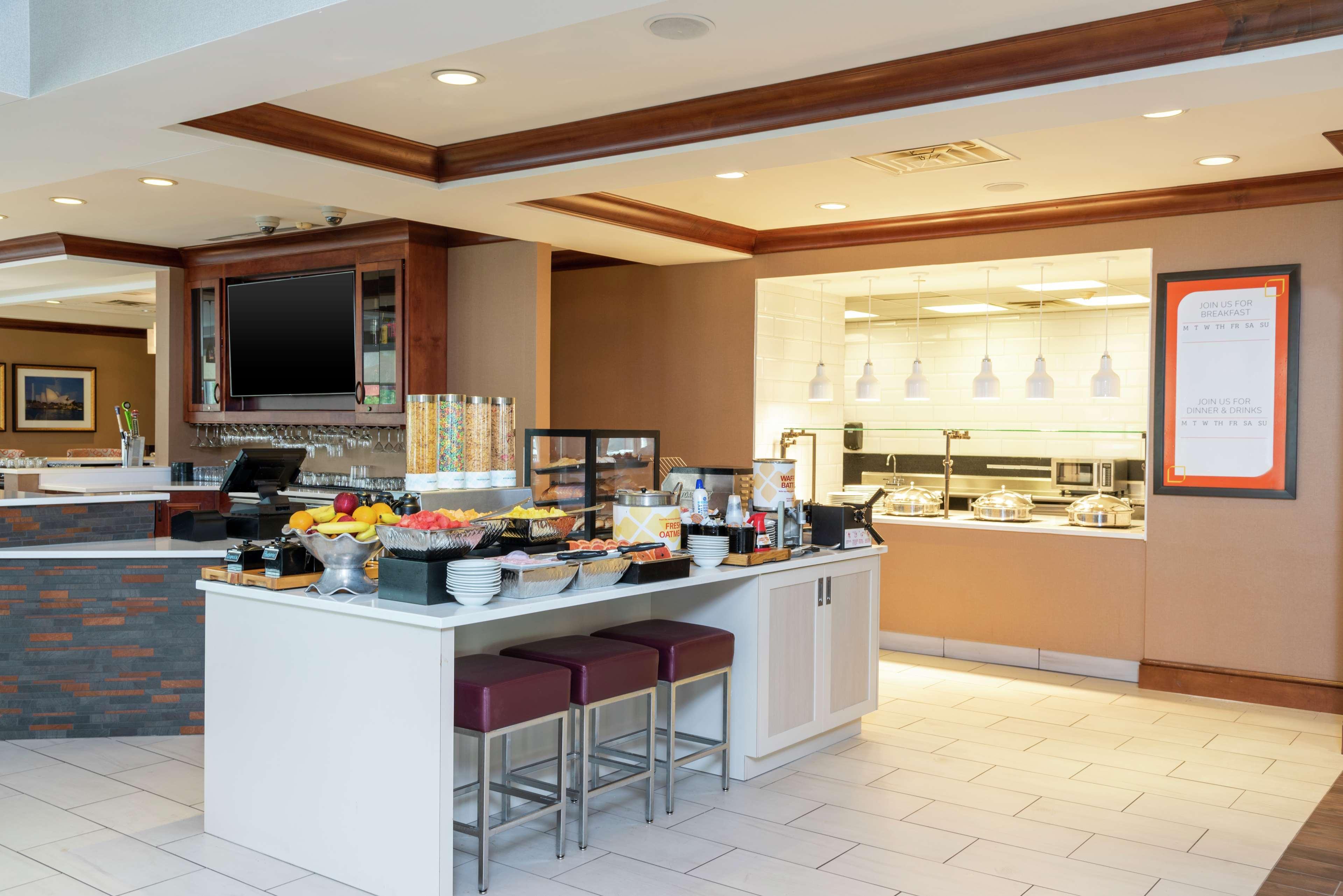 Hilton Garden Inn Indianapolis South/Greenwood Bagian luar foto