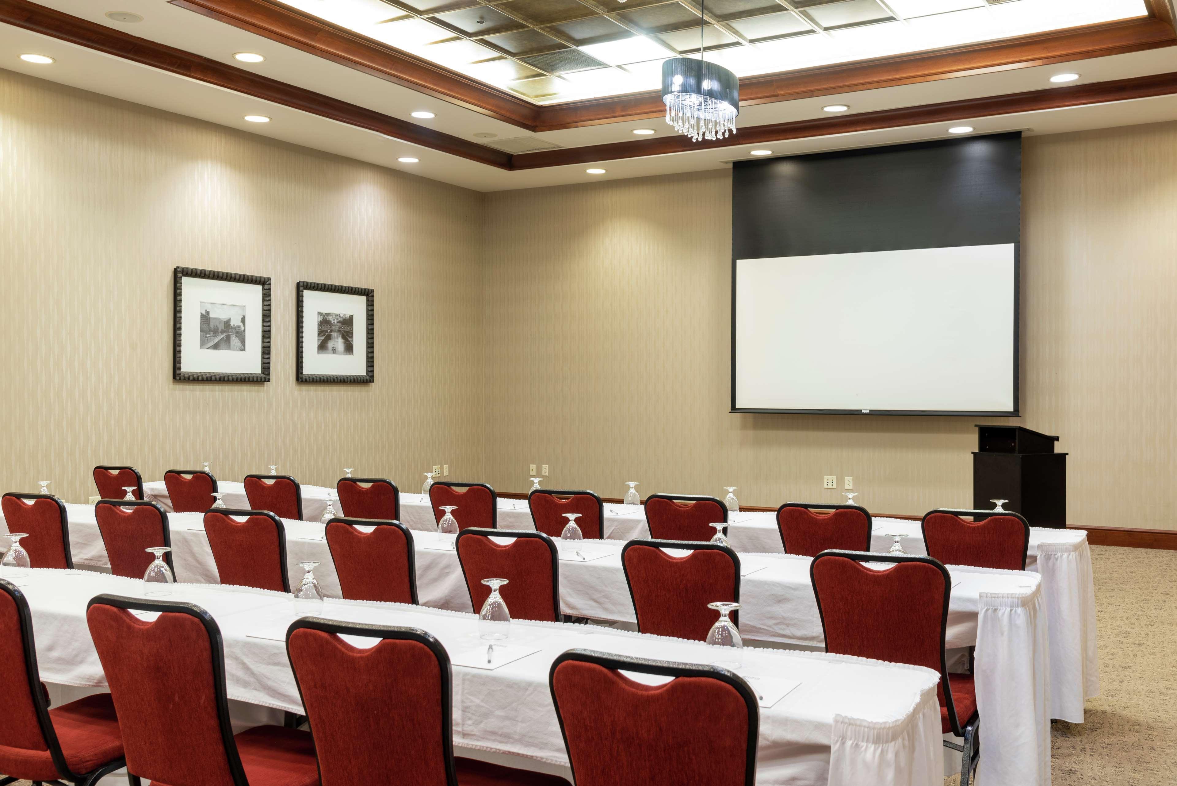 Hilton Garden Inn Indianapolis South/Greenwood Bagian luar foto