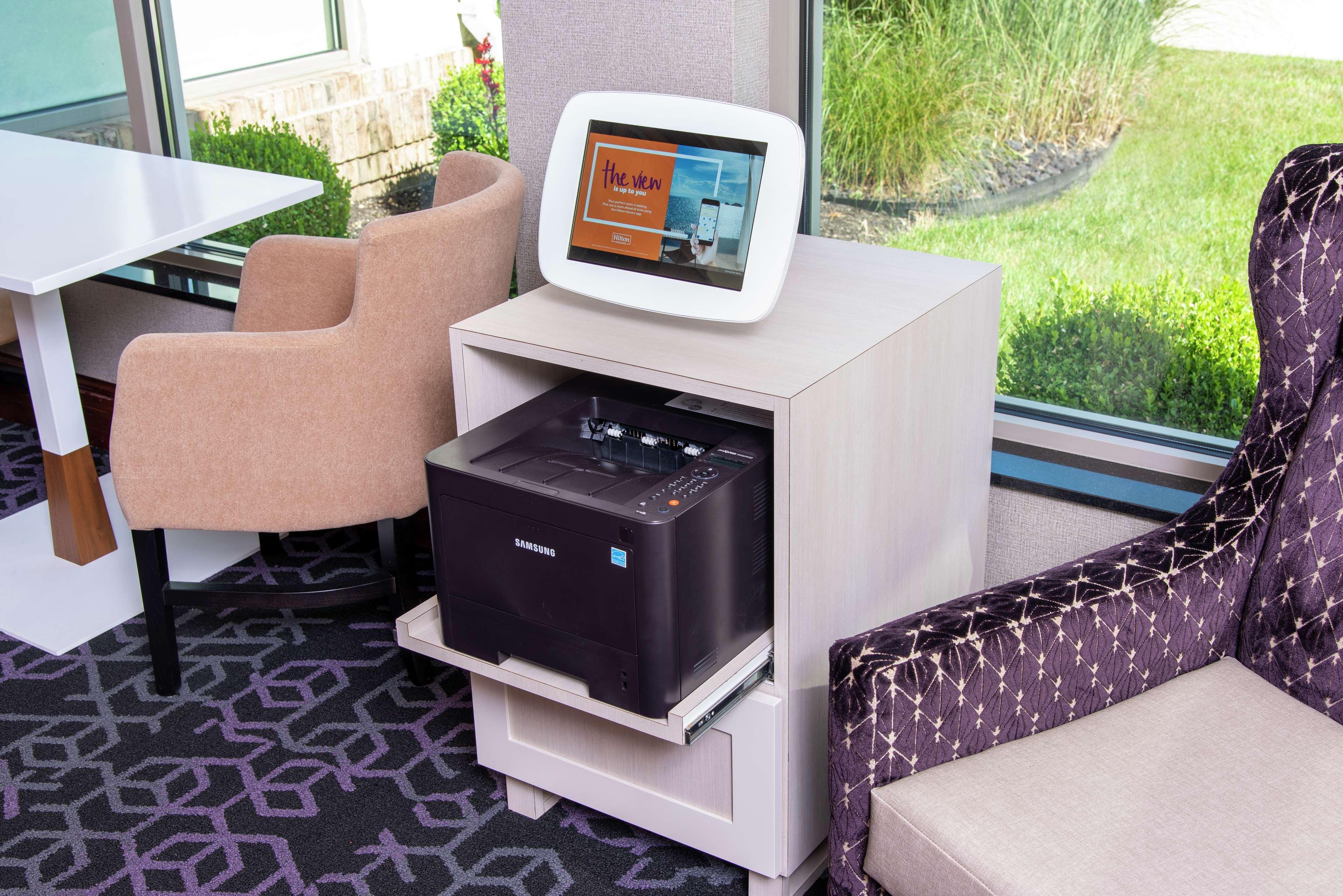 Hilton Garden Inn Indianapolis South/Greenwood Bagian luar foto