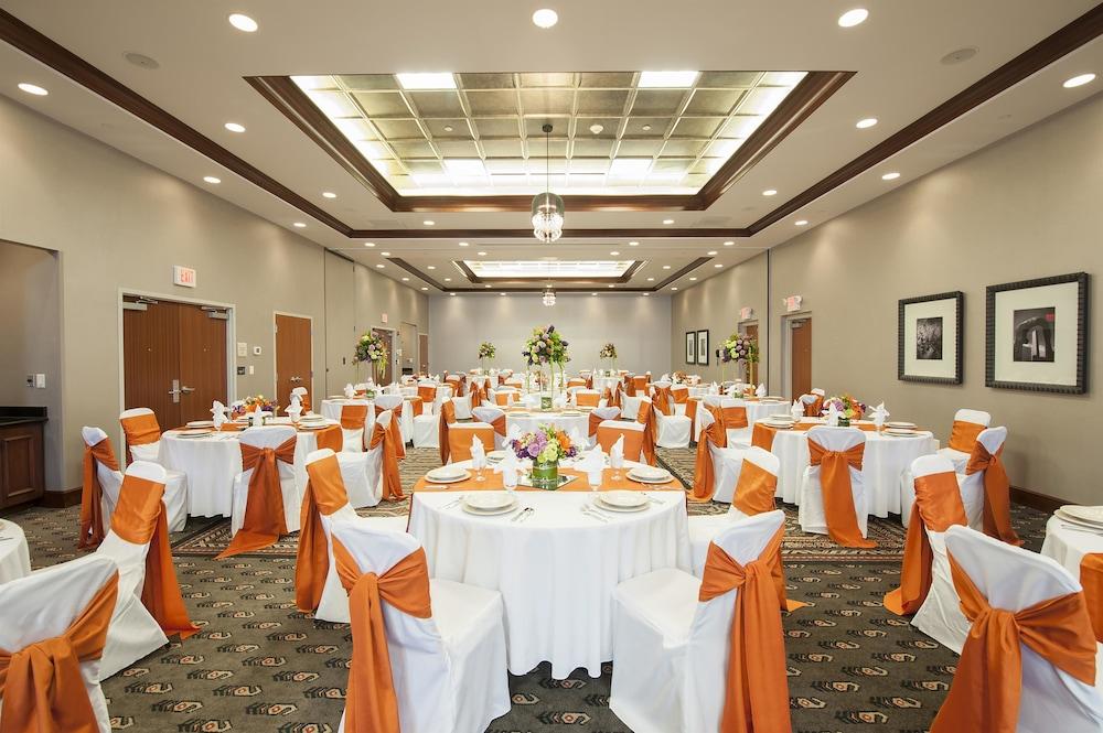 Hilton Garden Inn Indianapolis South/Greenwood Bagian luar foto