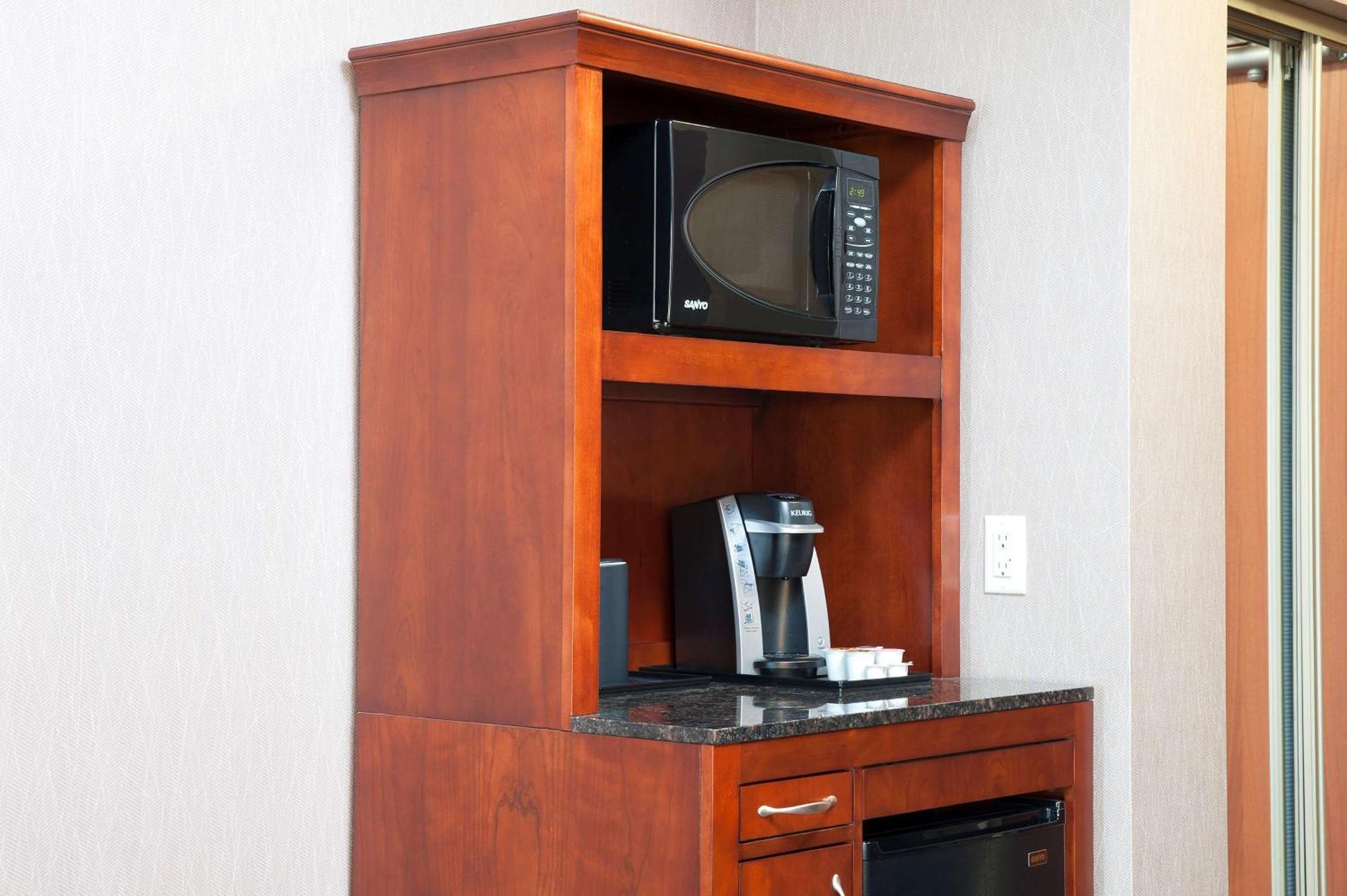 Hilton Garden Inn Indianapolis South/Greenwood Bagian luar foto
