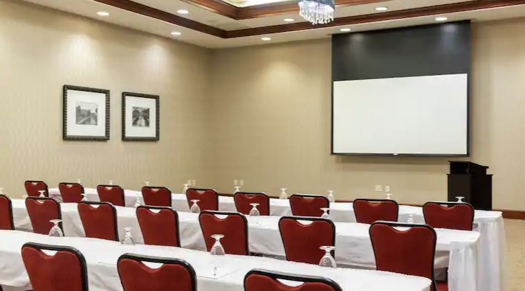Hilton Garden Inn Indianapolis South/Greenwood Bagian luar foto
